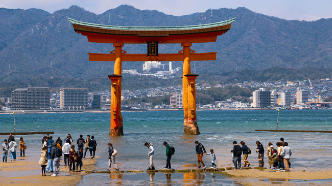 15 Unmissable Places To Visit In Japan